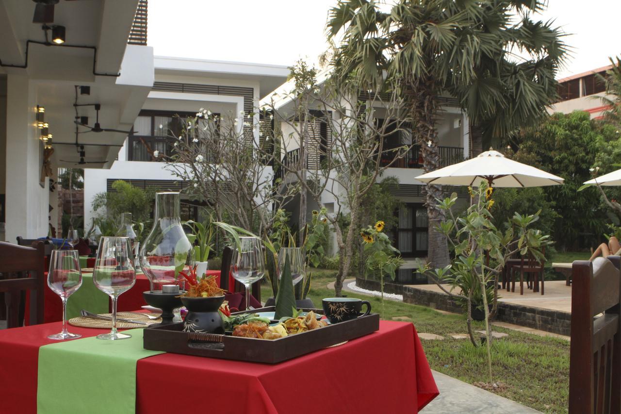 Blue Spring Boutique Hotel Siem Reap Buitenkant foto