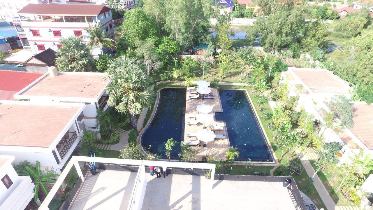 Blue Spring Boutique Hotel Siem Reap Buitenkant foto